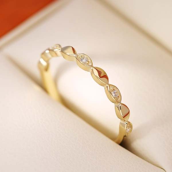 Zlatý prsteň Crystal III
